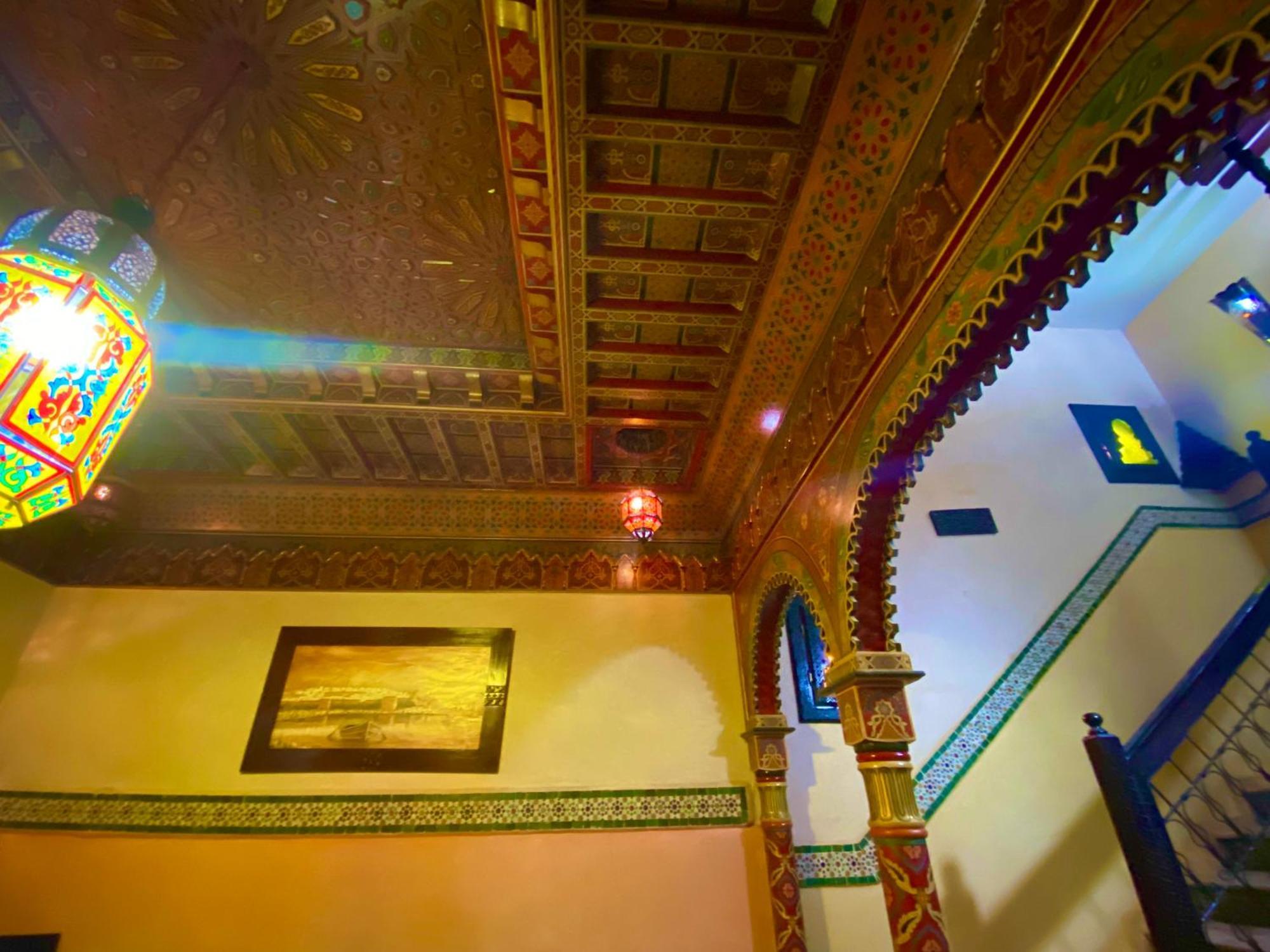 Riad Nezha Avec Jacuzzi Et 3 Piscines Au Coeur De Marrakesh Exterior foto